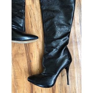 ALEXANDER MCQUEEN Thigh High Patent Boots